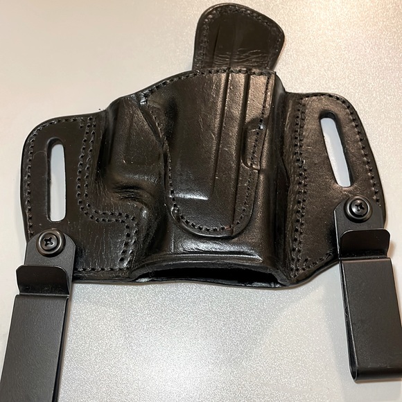 Other - TAGUA Holster Hand Made in Paraguay ~ Thick Black Leather ~ 2 Belt Loops